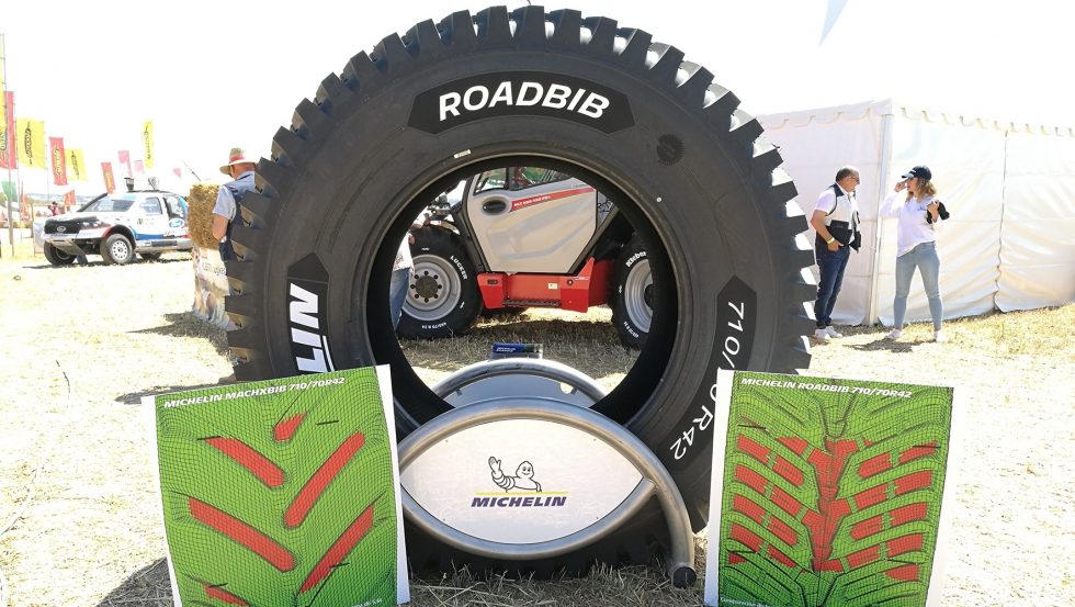 Zona expositora de Michelin en Demoagro 2019