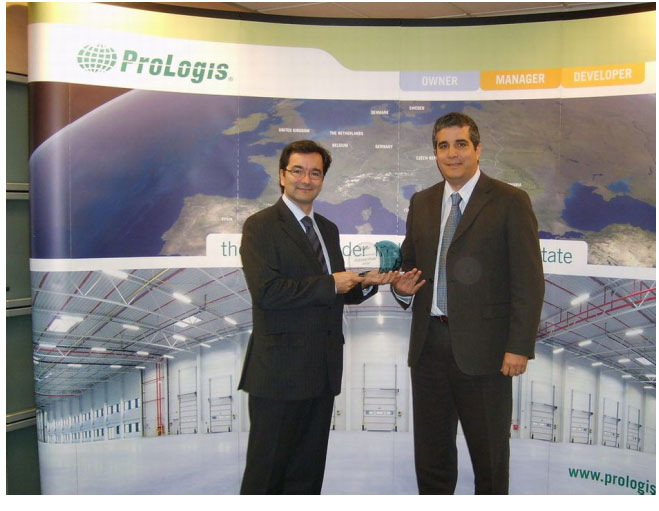 Francesc Pretel recibe el premio 'ProLogis European Performance Award'