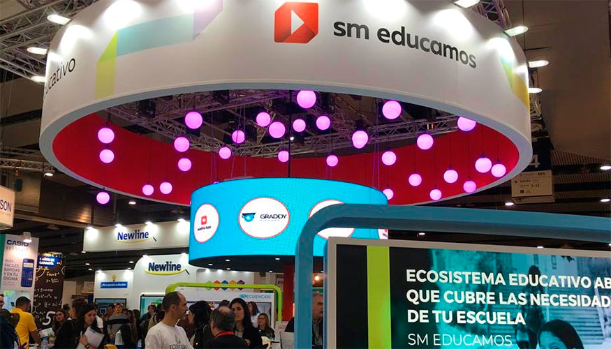 SM Educamos recre en SIMO Educacin 2019 un innovador ecosistema educativo digital en el que el visitante puede vivir la experiencia en primera...