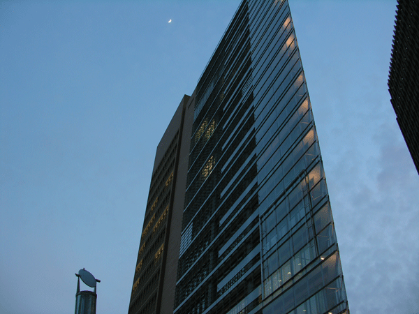 La inversi�n directa en inmuebles terciarios se ha reducido a la mitad en tan solo un a�o