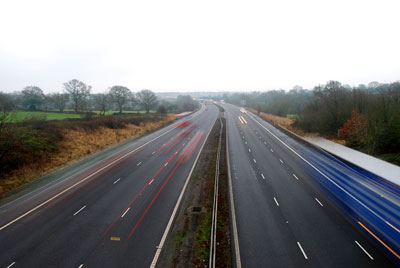 A lo largo de 2007, el Ministerio de Defensa y la Direcci�n General de Carreteras fueron las dos entidades que lideraron este ranking de publicaci�n...