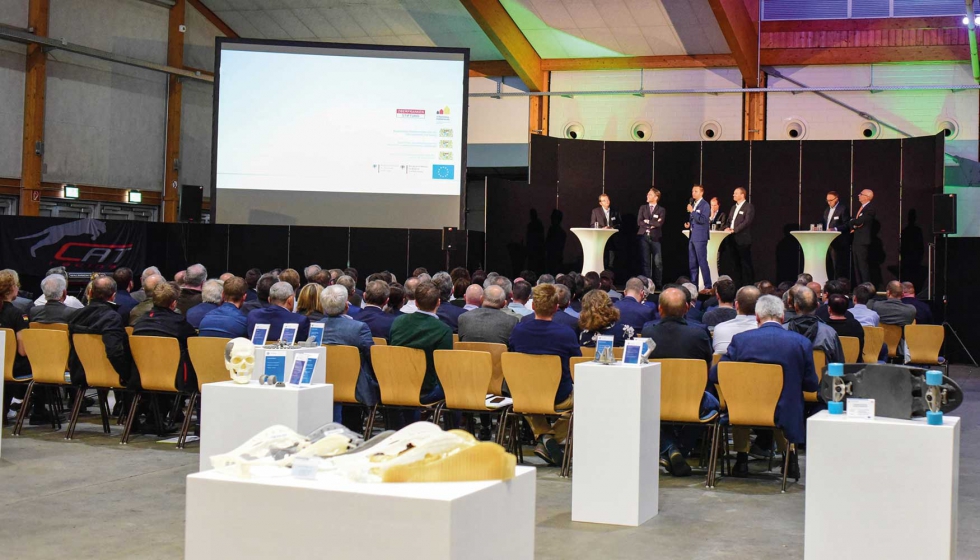 Unos 170 invitados del sector econmico obtuvieron informacin sobre las tecnologas digitales del futuro. Foto: FADZ, Lichtenfels...