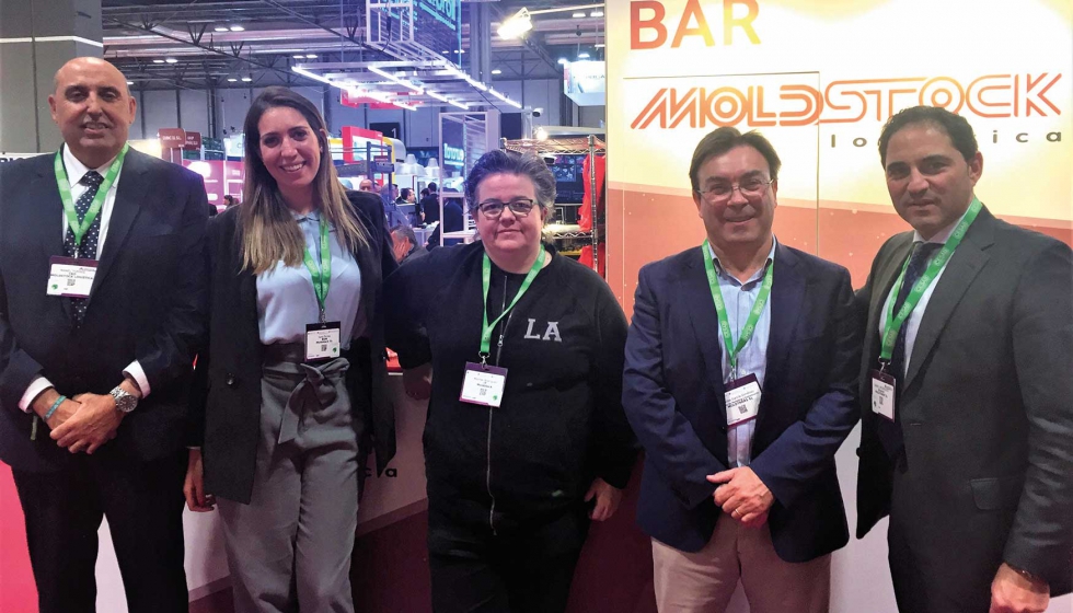 Integrandes de la compaa en el stand de Logistics Madrid 2019