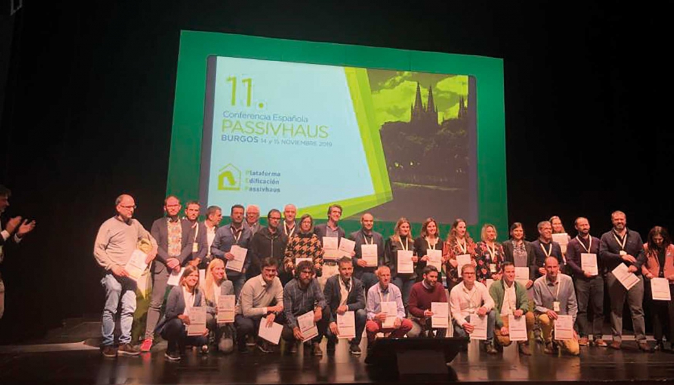   La jornada lleg a su fin con la entrega de certificaciones Passivhaus a los edificios construidos durante el ao 2019...