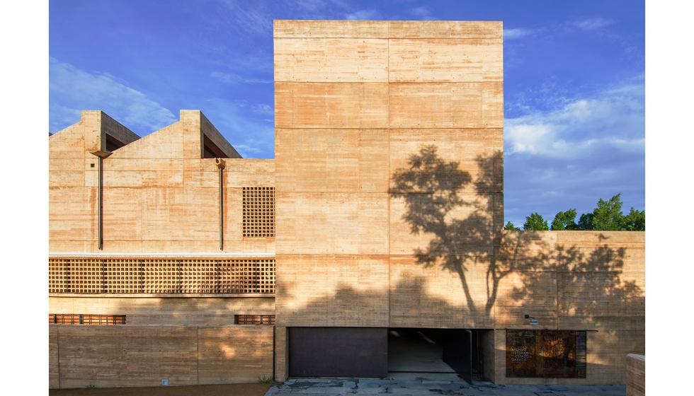 El Archivo General del Estado de Oaxaca, en Mxico, proyectado por Ignacio Mendaro Corsini, Premio de Arquitectura Espaola Internacional 2019...