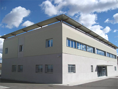 El CTM Flix est situado en el Polgono Industrial La Devesa de la localidad tarraconense