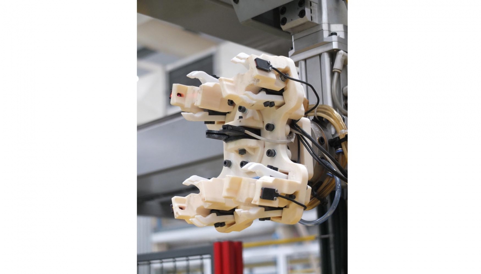 La herramienta de manejo para brazos de robot impresa en 3D permite geometras complejas que no pueden realizarse con el mecanizado por CNC...