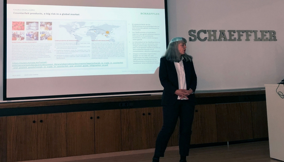 Ingrid Bichelmeir-Bhn, responsable del equipo de Proteccin de Marca Global en Schaeffler