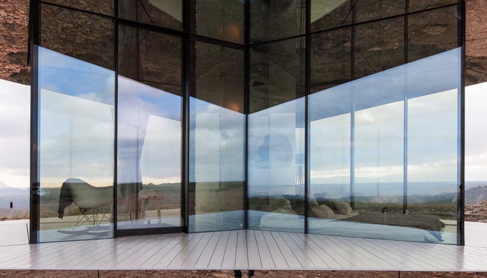 Los vidrios exteriores de 'La Casa del Desierto', equipan SunGuard SNX 60. Foto: Gonzalo Botet