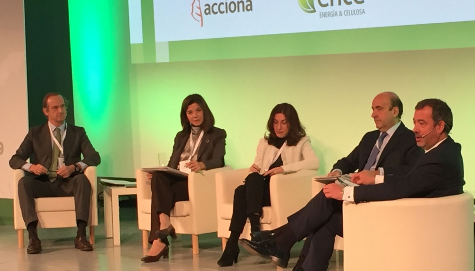 Ignacio Colmenares, presidente de Ence Energa y Celulosa; Carmen Becerril, presidenta de OMEL; Mara Fernndez...