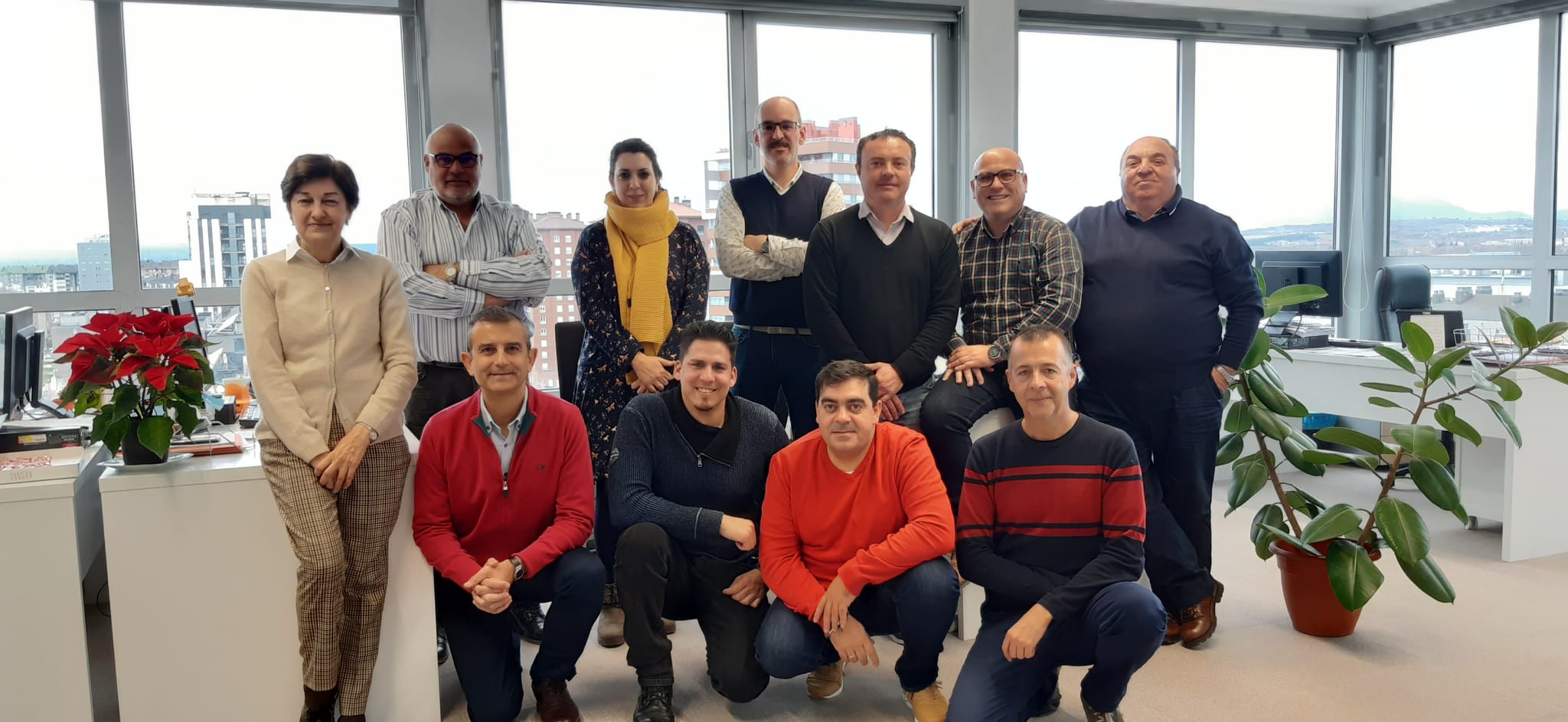 Equipo de Sparex en las nuevas instalaciones de la sede corporativa en Vitoria-Gasteiz