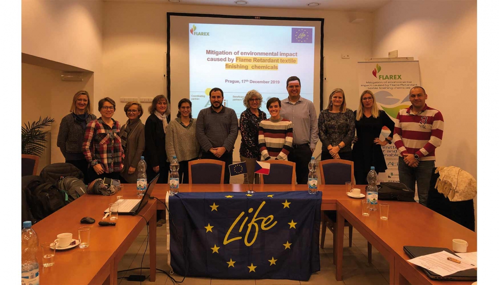El equipo del proyecto Life-Flarex durante la reunin en Praga