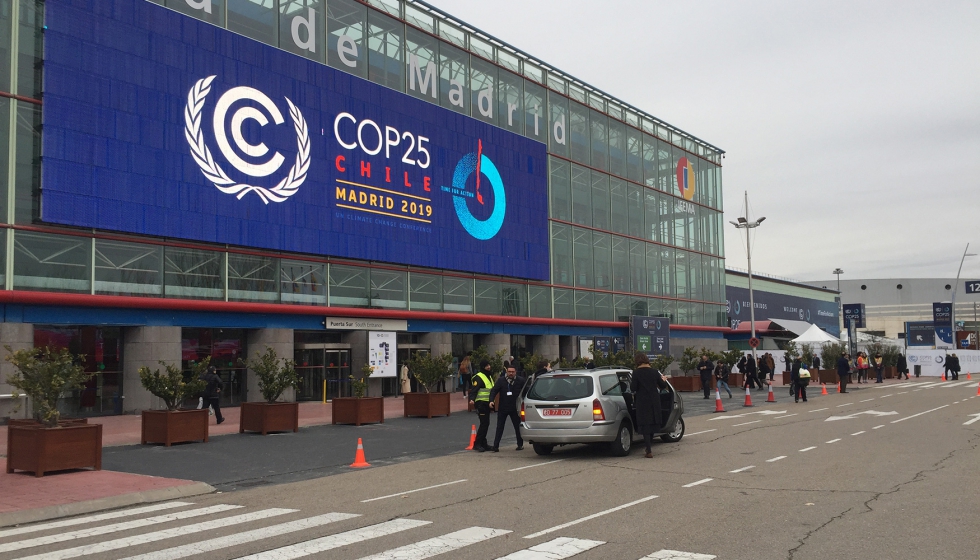 Entrada a la COP25 en Ifema, Madrid