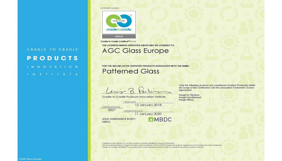 AGC Glass Europe es el primer fabricante de vidrio en recibir la certificacin 'Cradle to Cradle CertifiedTM Gold' para su gama de vidrio impreso...