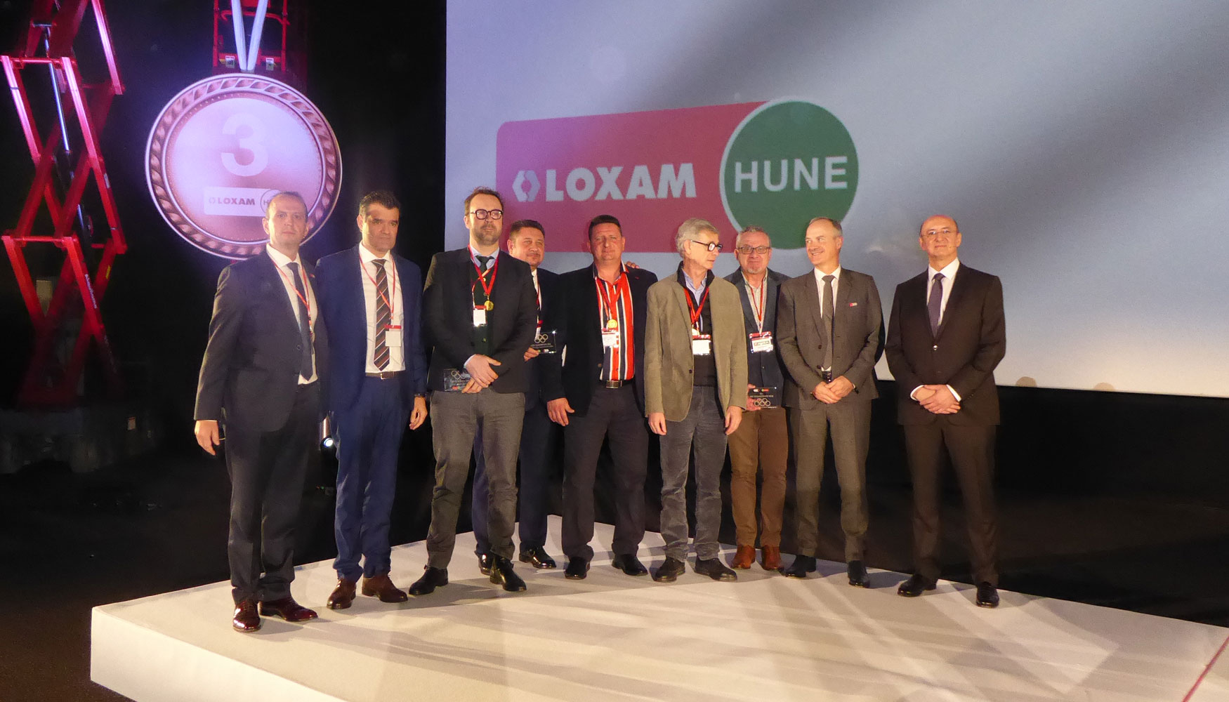 Galardonados en los premios a los mejores proveedores de LoxamHune