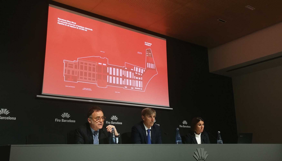 Antoni Valls, Javier Pags y Marta Macias durante la rueda de prensa