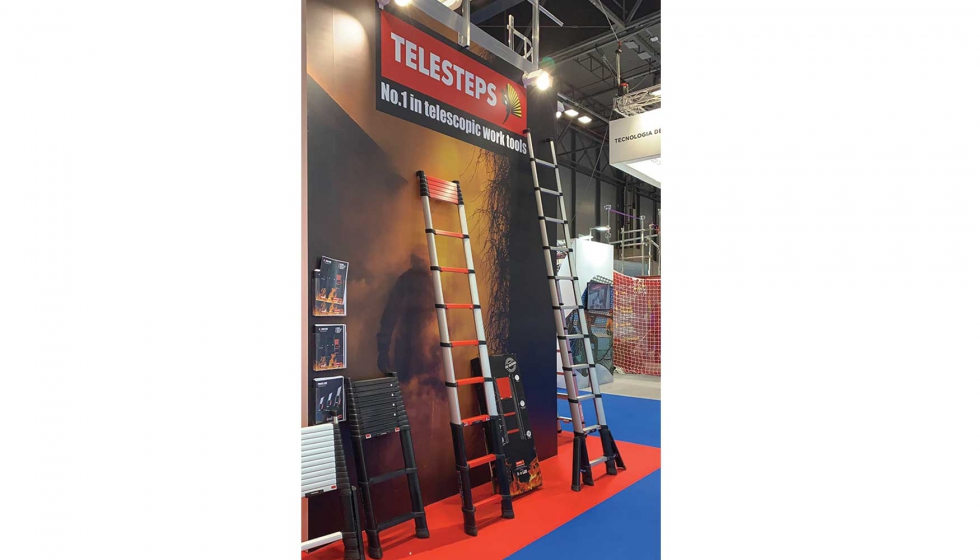 Escaleras telescpicas Rescue Line by Telesteps en el stand de Svelt
