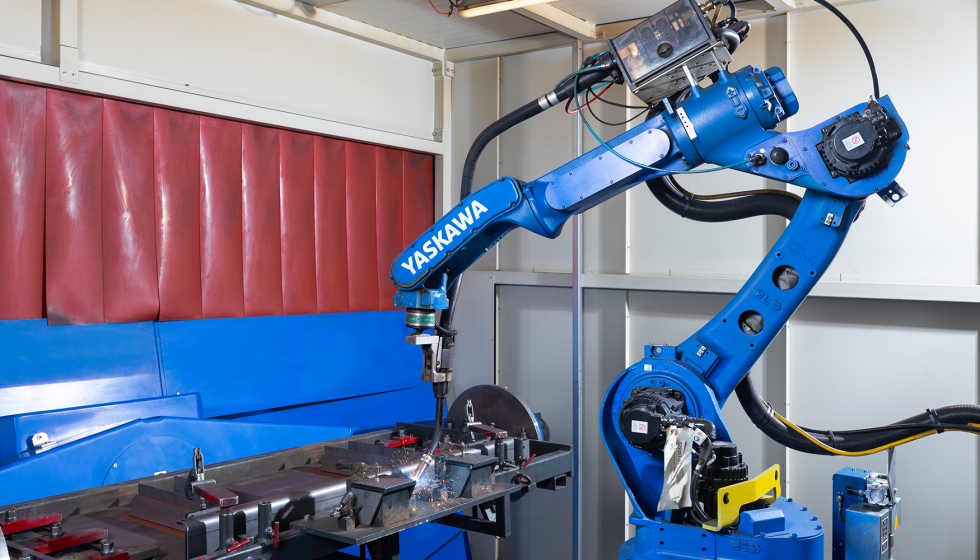 El robot de soldadura de alta velocidad Motoman MA2010 ofrece resultados de soldadura perfectos