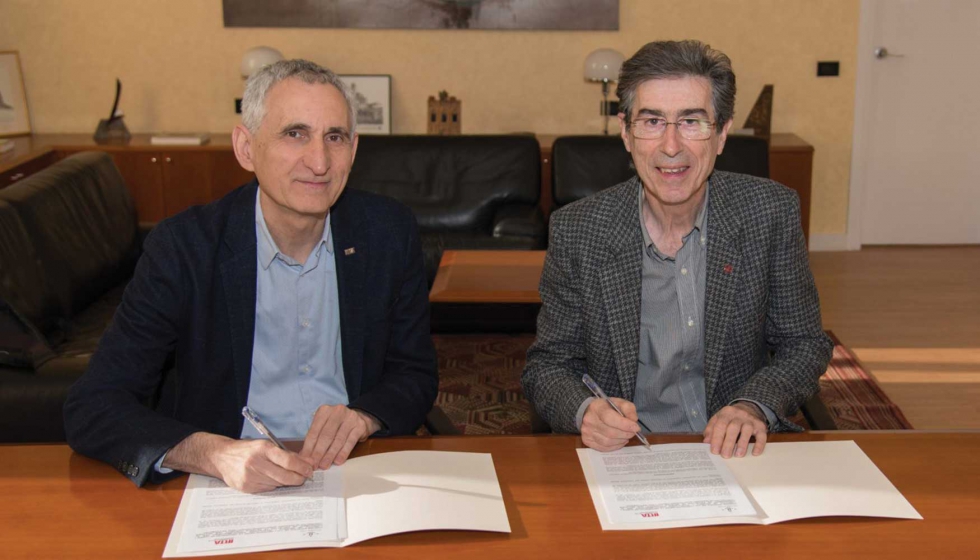 Josep Usall, director general del IRTA, y Jaume Puy, rector de la UdL, durante la firma