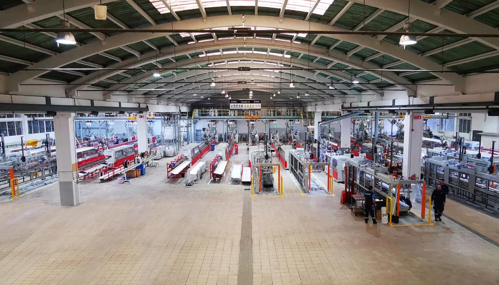 Cortizo PVC emplea a ms de 80 trabajadores en su centro productivo de Padrn