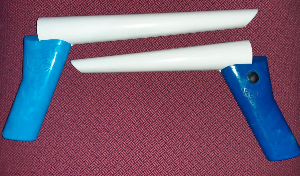 Esp�culo para ovejas adultas y m�s reducido para corderas