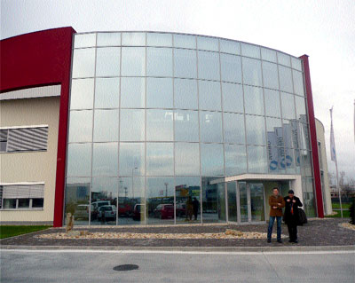 Clientes espaoles en la nueva planta de Bratislava