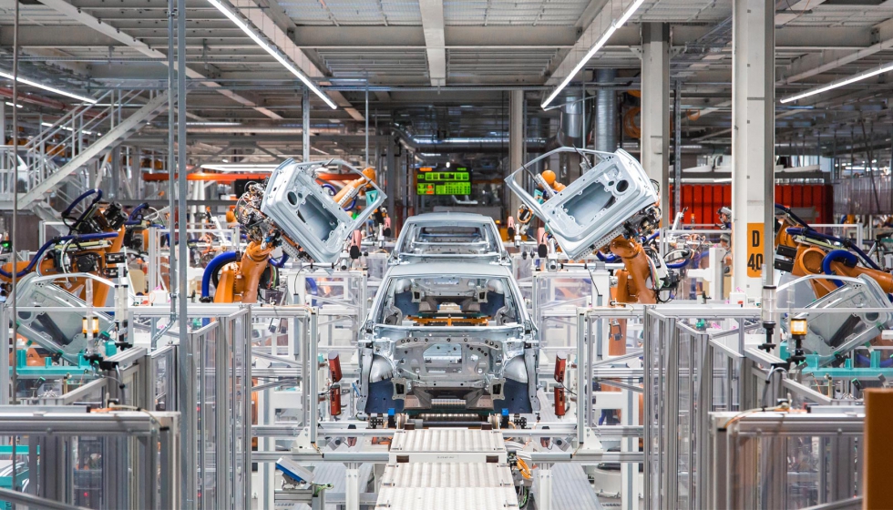 Volkswagen persigue aumentar el grado de automatizacin de su planta hasta el 89% en el taller de carrocera y hasta el 28% en el montaje final...