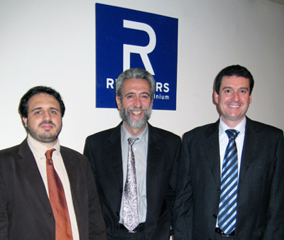 De izquierda a derecha, Alex Peral (Departamento de Proyectos de Reynaers Aluminium), Lus Alonso Caballero (Ministerio de Industria...