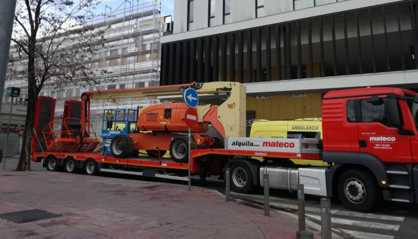 Plataforma de Mateco empleada en la ampliacin del Hospital de Sabadell