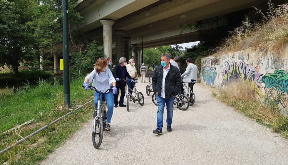 Mediante los 186 kilmetros que componen la Ciclorez en el corredor de la A68 quedan conectados de la manera ms directa y segura de las posibles...