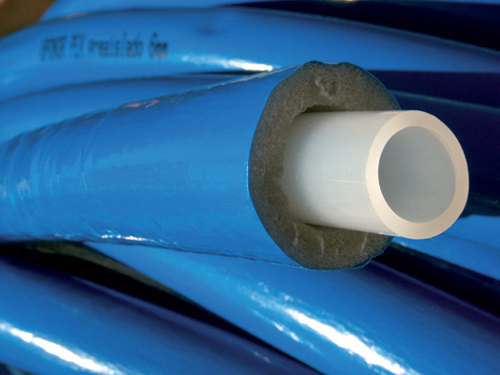 Uponor Pex Preaislado has a finish with plastic coating: extra protection against moisture, oils and other external agents...