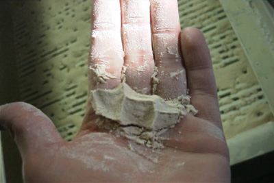 Caliza molida con contenido en arcilla, efecto �bola de nieve�