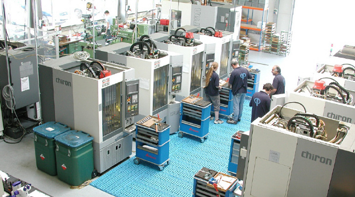 La empresa alemana Paul Peschke dispone de 11 centros de produccin CNC de Chiron. Foto: Chiron/Henneke