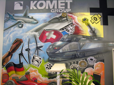 Un mural en las nuevas instalaciones con el logotipo de la multinacional alemana