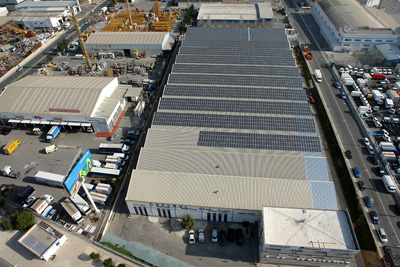 Installations with photovoltaic solar panels