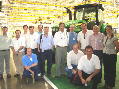 European visitors and representatives of the factory before starting the tour of the facilities