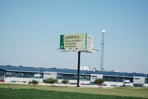 Aerpolis se sita estratgicamente junto al aeropuerto de San Pablo y la factora de EADS-Casa...