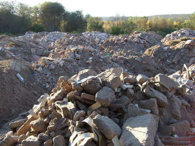 Franquihbitat puede dar salida a materiales residuales y escombros de demoliciones que, de otro modo, pasaran a engrosar los vertederos...