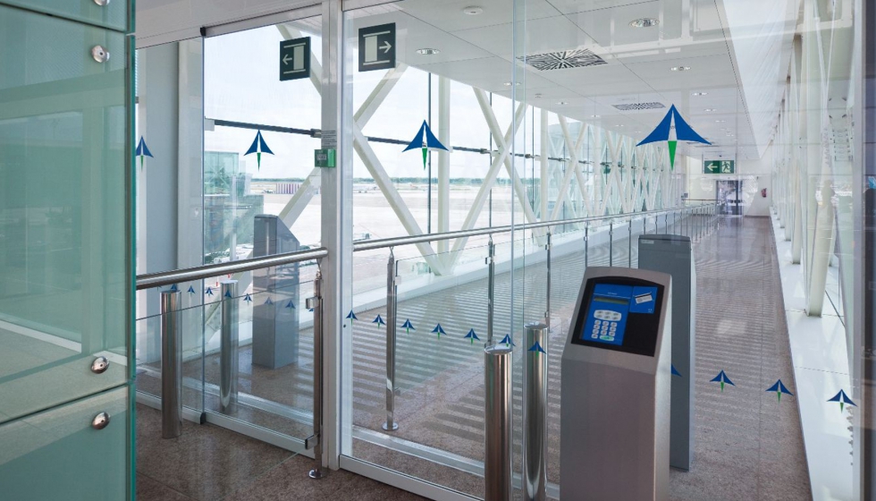 El Aeropuerto del El Prat cuenta con sistemas de acceso inteligente de Manusa