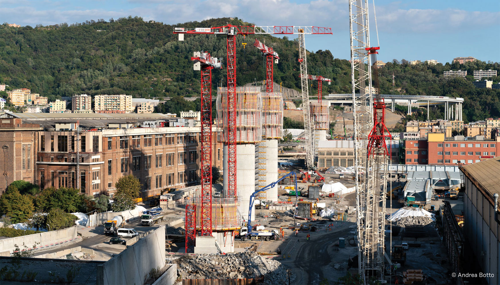 Trabajos de construccin del nuevo Puente San Giorgio en Gnova