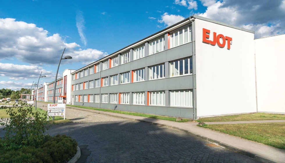 EJOT tiene 545 empleados en su planta de produccin de la localidad alemana de Tambach-Dietharz