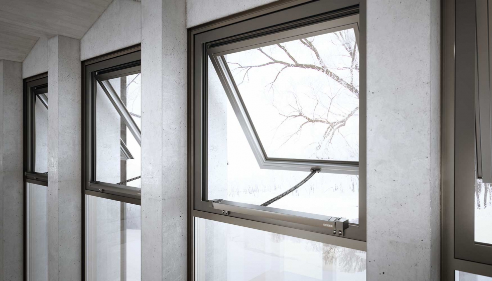 Accionamientos inteligentes GEZE para ventanas abatibles y batientes de hasta tres metros de altura