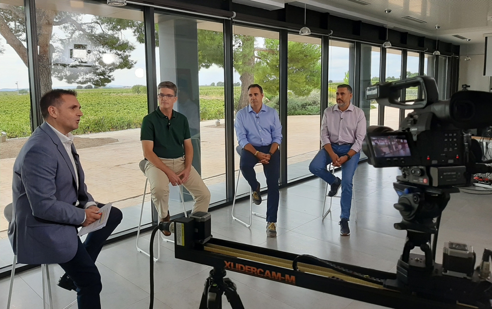 El encuentro digital ha estado marcado por un enfoque global, con un recorrido por diversas experiencias en sistemas agrcolas de pases como Espaa...