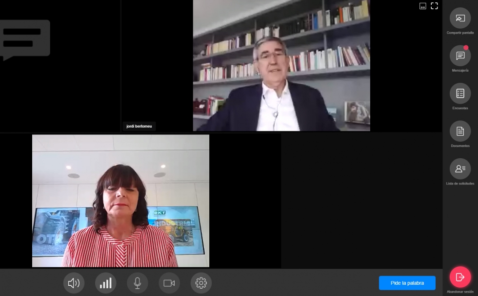 Lucia Salmaso e Jordi Bertomeu, durante a conferência de imprensa online