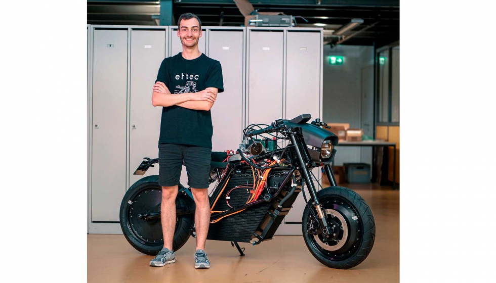 Tobias Oesch (director tcnico de ETHEC) est convencido de que las motocicletas desempearn un papel importante en la movilidad electrnica del...