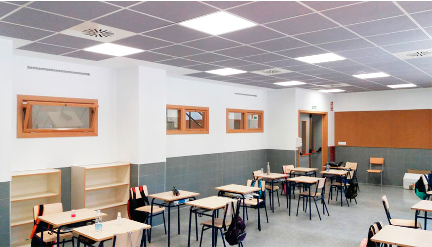 El Colegio Rajolar de Aldaia se ha convertido en el primer centro escolar pblico climatizado de la Comunidad Valenciana...