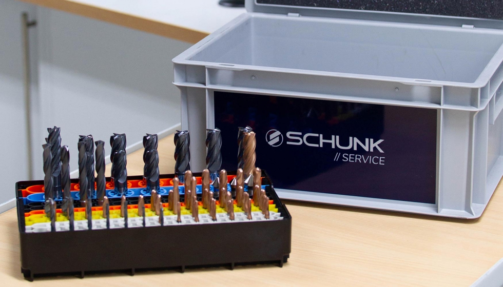 Para la entrega de su segunda ANCA MX7, Schunk y ANCA estn trabajando en un flujo de trabajo RFID ampliado...