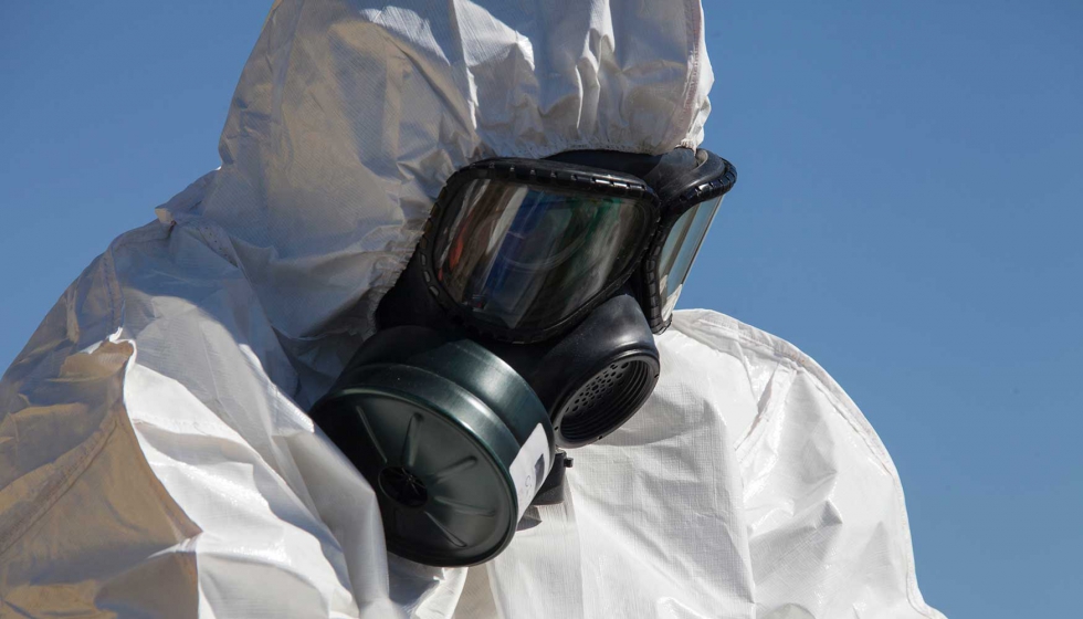 El vestuario de protecci�n contra agentes biol�gicos como EPI en las emergencias, tiene dos funciones principales...