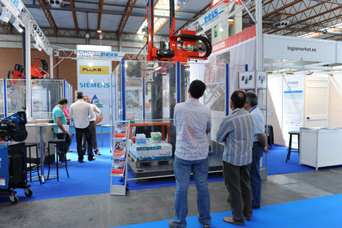 A total of 52 exhibiting companies exhibited their products in the 5,000 square meters that occupy the Hall