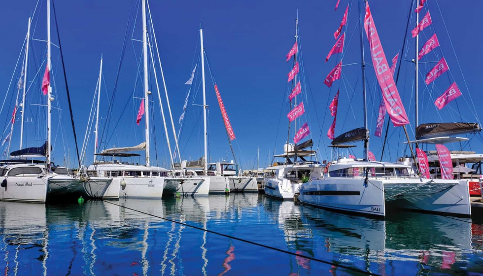   Los visitantes pudieron descubrir una treintena de catamaranes y trimaranes de 39 a 78 pies en el puerto de Canet-en-Roussillon (Pirineos...